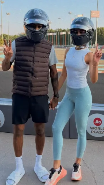 Hardik Pandya and Mahika Sharma Picture