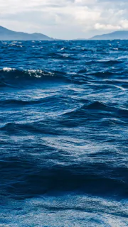 How deep is the Pacific Ocean?