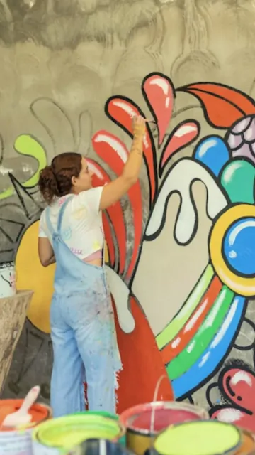 Iconic murals around the world Picture