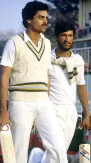 Indian players who retired hurt in