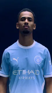 Manchester City sign Iliman Ndiaye from