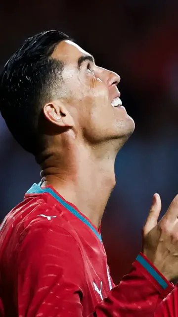 Portugal beat Nigeria 2-1; Ronaldo Picture